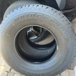 Brigestone Dueler Tires