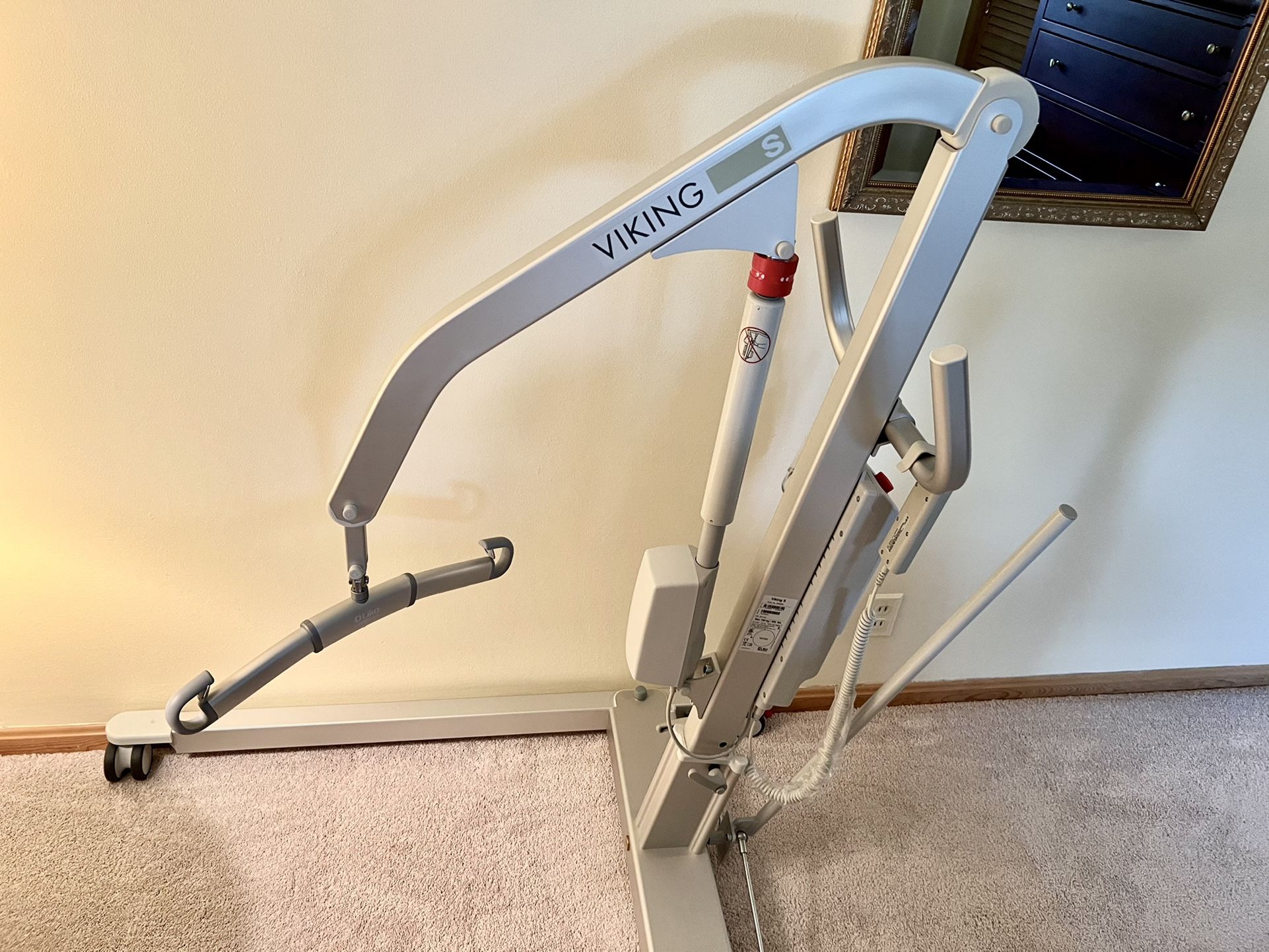 Viking S medical lift