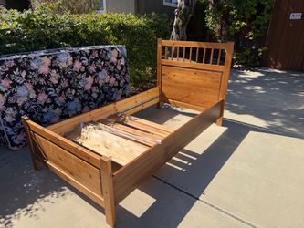 Twin bed frame