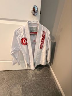 Gracie Barra Gi kids size Y5