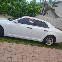 2011 Chrysler 300