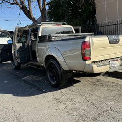 2004 Nissan Frontier 