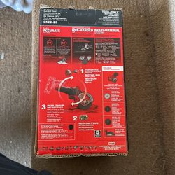 Milwaukee M12 Compact Cut Off Tool