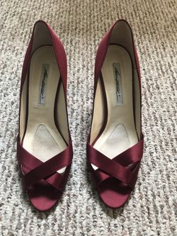 Satin Brian Atwood cross cross pumps, size 40 1/2