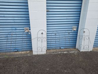 Decorative Metal Garden Border Fence Panels