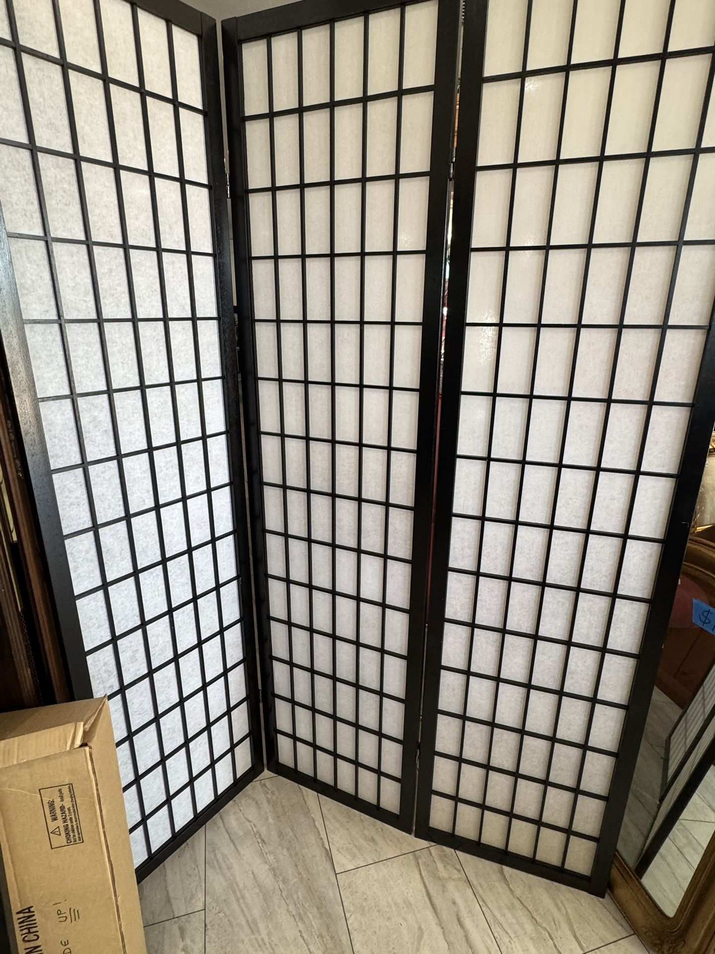 Divider 71Hx54W