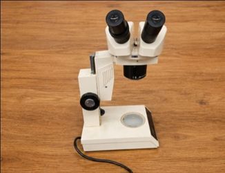 Olympus VMT Stereozoom Microscope Dual Fixed Magnification 10-20X Desktop