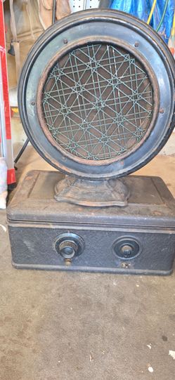 Antique radio