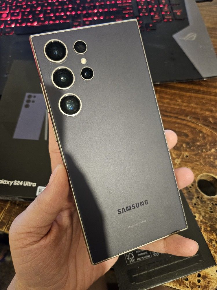 Samsung Galaxy S24 Ultra 256gb With Box And Receipt for Sale in