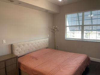 King Bed with Mattress