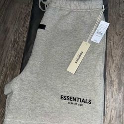Essential shorts 
