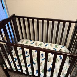 Foldable Crib
