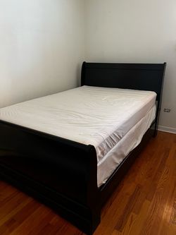 Full Size Wood Sleigh Bed + Mattress & Box Spring – Complete Set