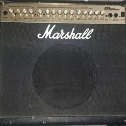 Marshall MG100 DFX Amp