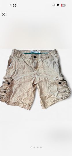 Aeropostale cream cargo shorts Size 34" #cargo #summer
