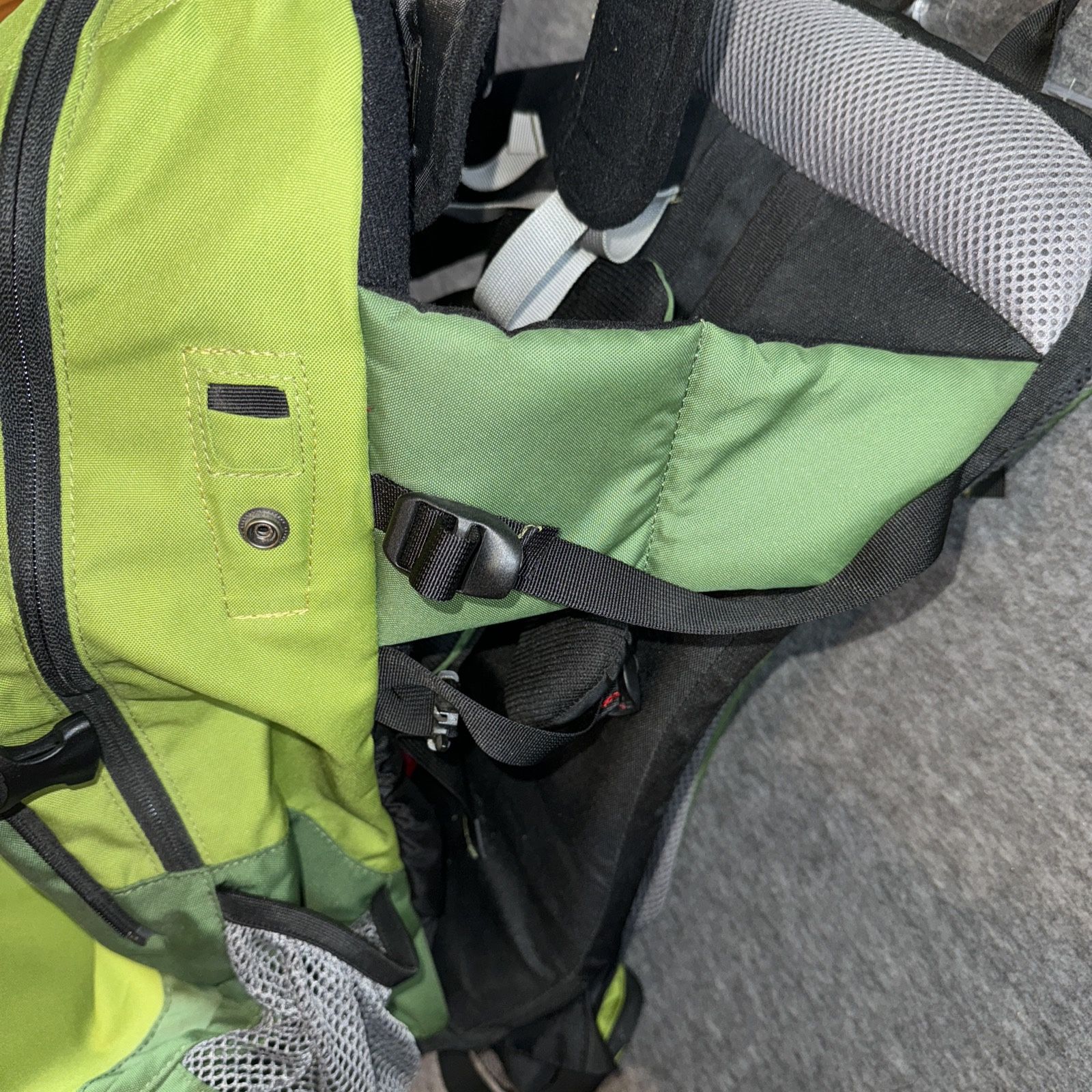 Kelty Kids Backpack TC 2.1 Transit Child Carrier Hiking Pack Color Green Apple Backpacks Bags