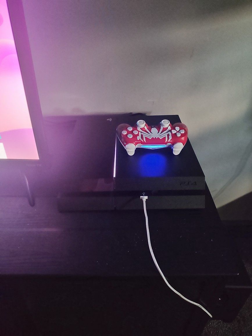 2 Ps4 I'm Selling