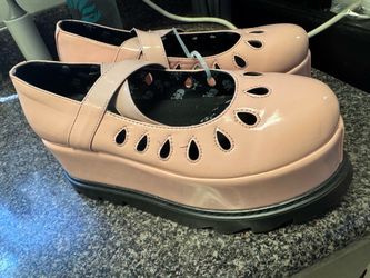 New- Lamoda women’s pink footwear babydoll