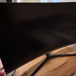 Samsung 32” Curved Gaming Monitor 