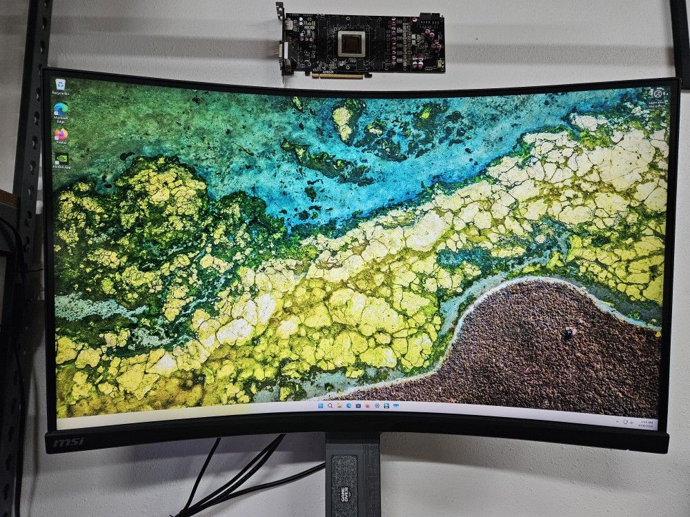 32" Gaming Monitor Msi 1440p 165hz