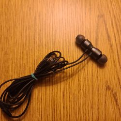 PALOVUE Lightning Headphones Earphones | Active Noise Cancellation | Black