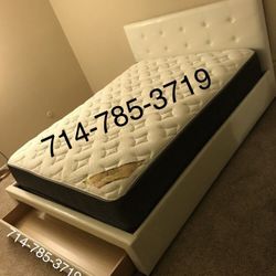 Full size bed frame + Mattress
