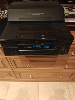 Sony 100 disc system