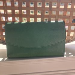 GREEN PRINCESS Gardner Leather Wallet. NWT