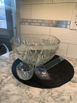 Glass punch bowl
