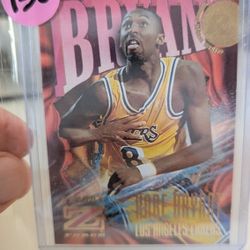 1997 NBA Fleer Skybox Kobe Bryant #142 Z-Force 