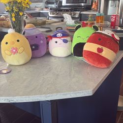 Assorted Fall Squishmallows 