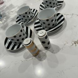 Tea Cup & Saucer Set Of 4