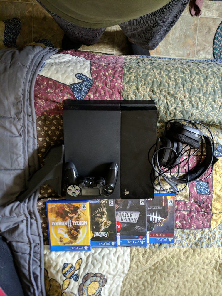 PS4, Games, Charging Station and A10 Headset For Sell! Price Negotiable