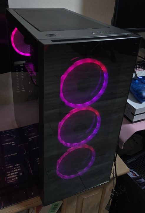 Gaming PC / Open to trade