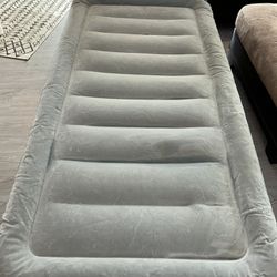 Blow Up Airbed Mattress Twin