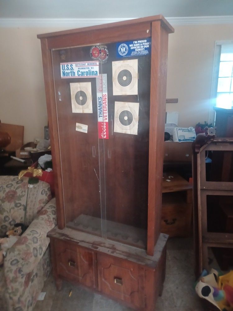 Gun Cabinet $45 Read Below