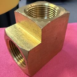 Brass Female Elbow Fitting 90 Degree 1 Inch NPT pack of 20pcs