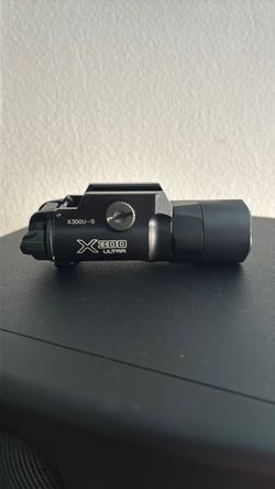 Surefire X300 Ultra light