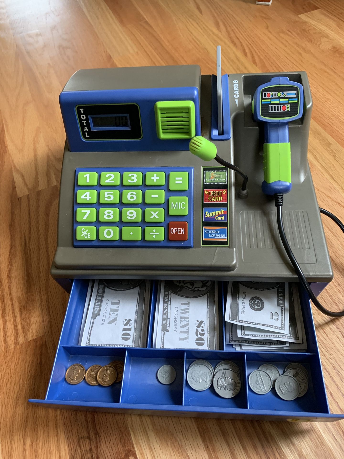 Talking cash best sale register toy