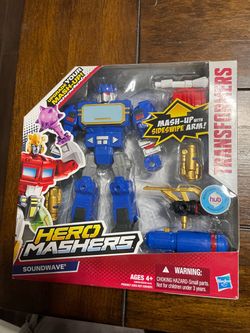 Transformers Hero Mashers Soundwave Figure