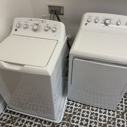 GE Washer And Gas Dryer 