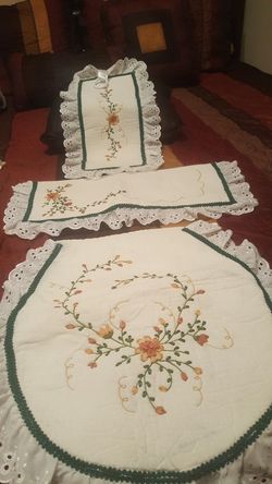 juego de bano bonito bordado artesanal nuevo