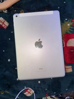 Apple iPad Silver Aluminum Tablet