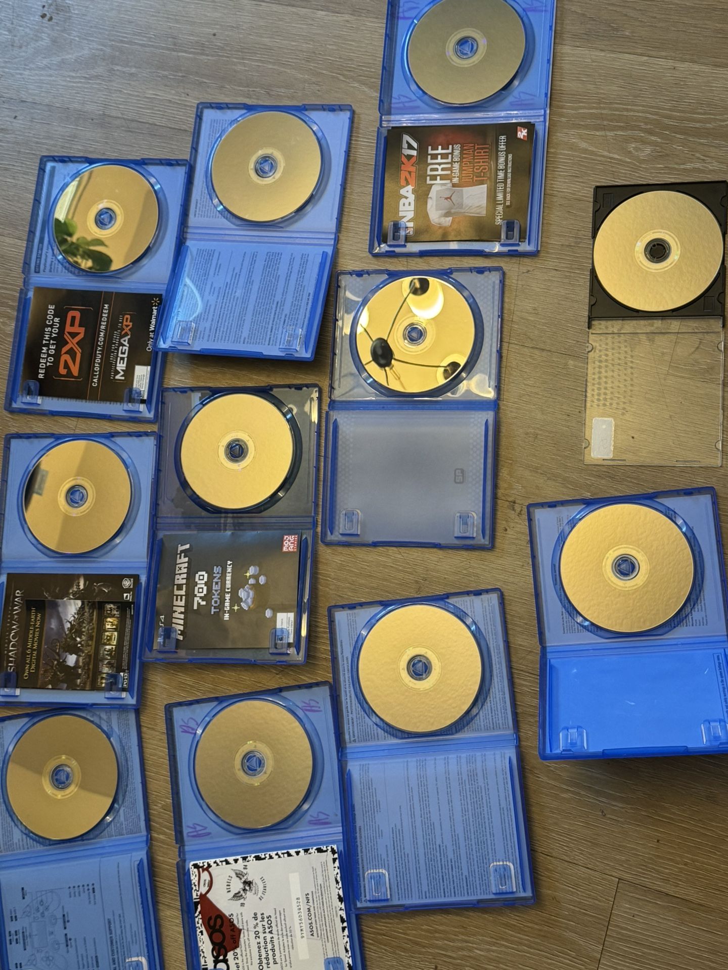 PS4 W/11games