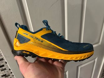 Altra Olympus Men’s Shoes Size 10