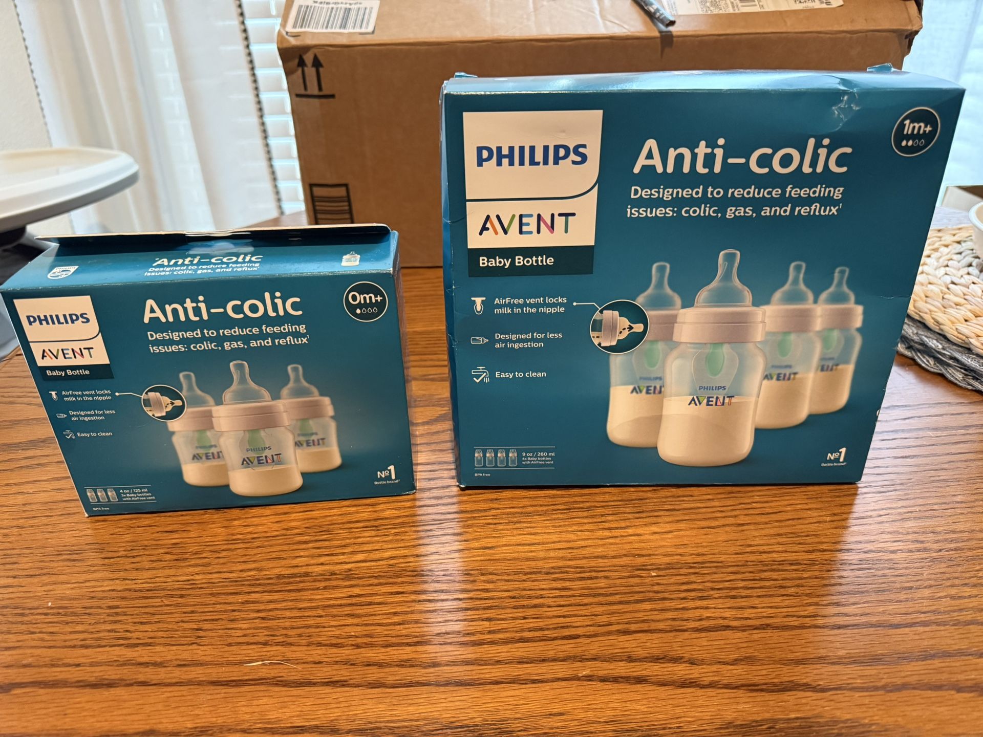 New—Philips Anti Colic Bottles