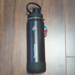 ThermoFlask 24 Oz Insulated Water Bottle 