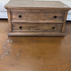 Eryalynn Lift Top Coffee table