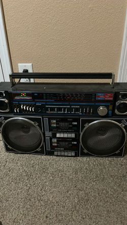 Vintage ghetto blaster vintage ghetto blaster boom
