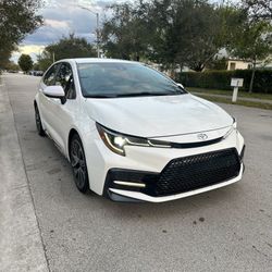2020 Toyota Corolla SE